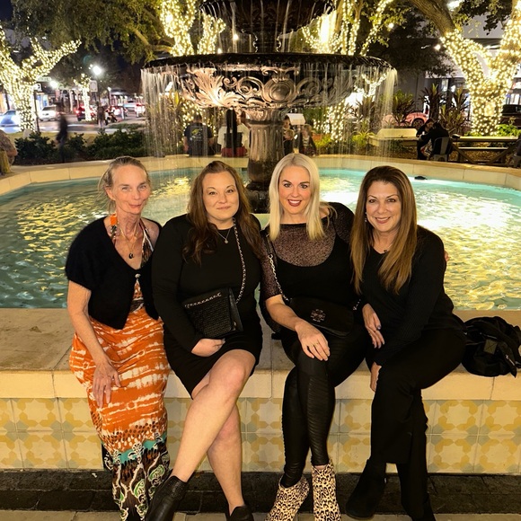 🌻LFLO1717 IS LIVE!!🌻 - Picture 8 of 16